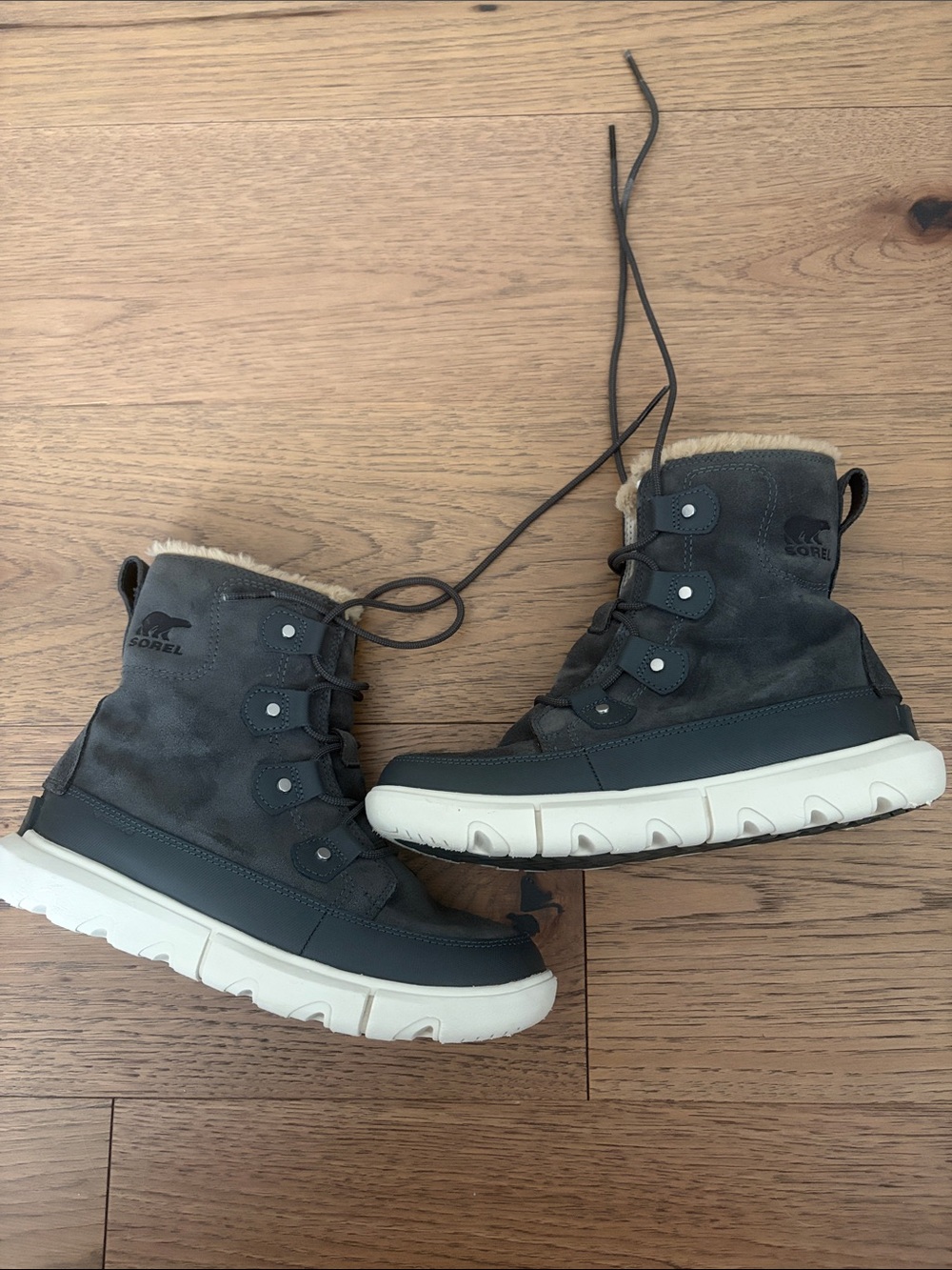 Sorel Dark Gray Lace-Up Winter Boots with Cream Trim